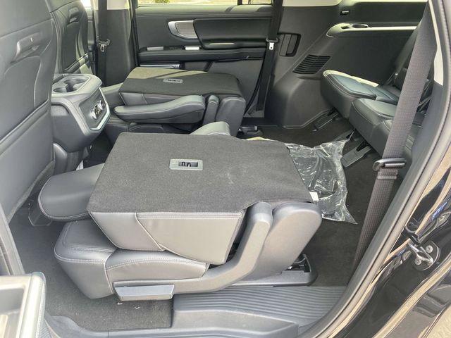 new 2025 Ford Expedition Max car, priced at $78,518