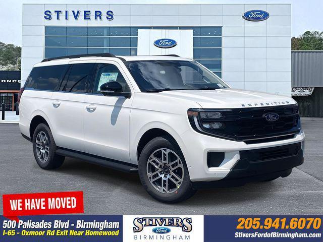 new 2025 Ford Expedition Max car, priced at $68,907