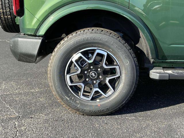 new 2024 Ford Bronco car, priced at $48,126