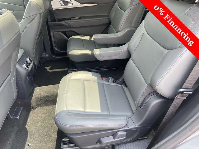 new 2025 Ford Explorer car, priced at $41,473