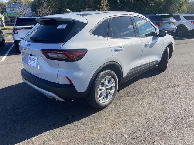 new 2025 Ford Escape car, priced at $27,692