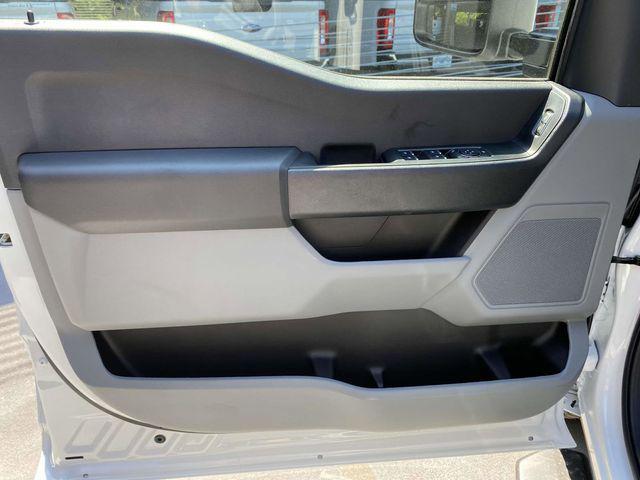 new 2025 Ford F-250 car, priced at $52,060