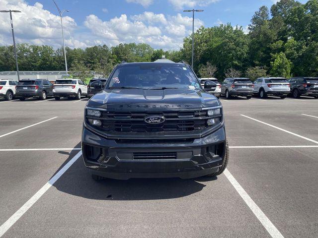 new 2025 Ford Expedition car, priced at $79,995