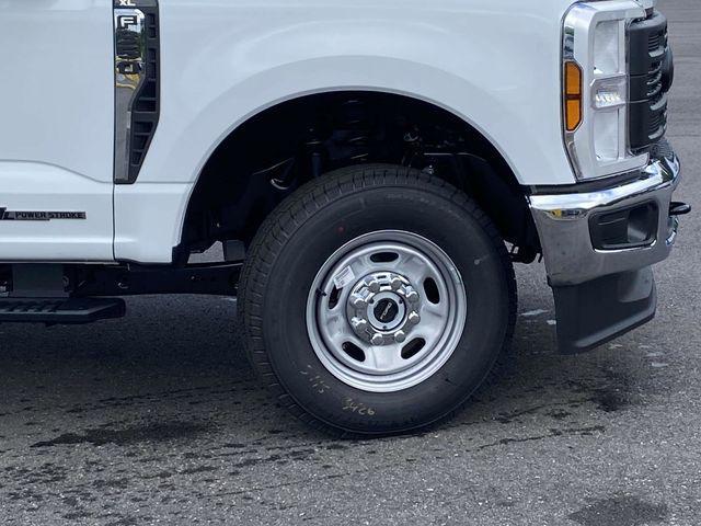 new 2025 Ford F-350 car, priced at $67,120