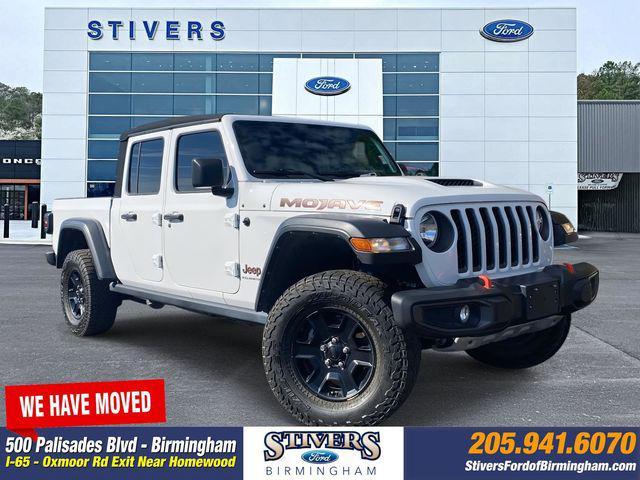 used 2023 Jeep Gladiator car, priced at $35,604