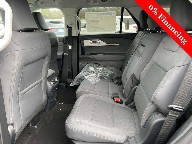 new 2025 Ford Explorer car, priced at $33,104