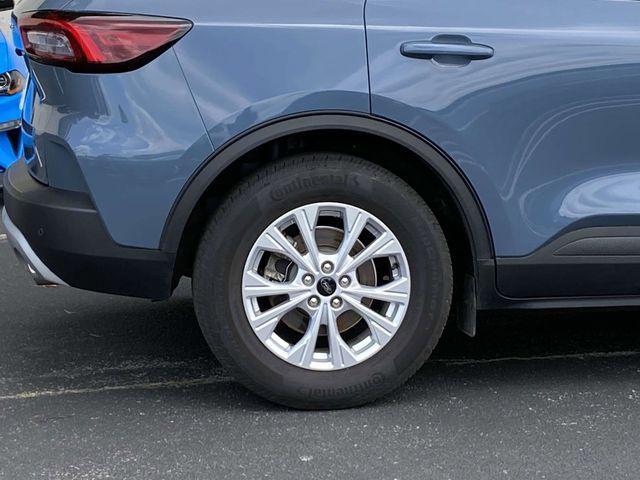 used 2023 Ford Escape car, priced at $22,999