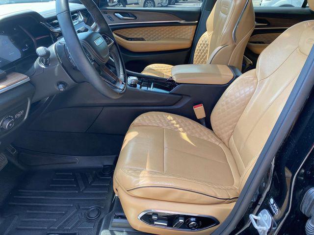 used 2023 Jeep Grand Cherokee car, priced at $35,950