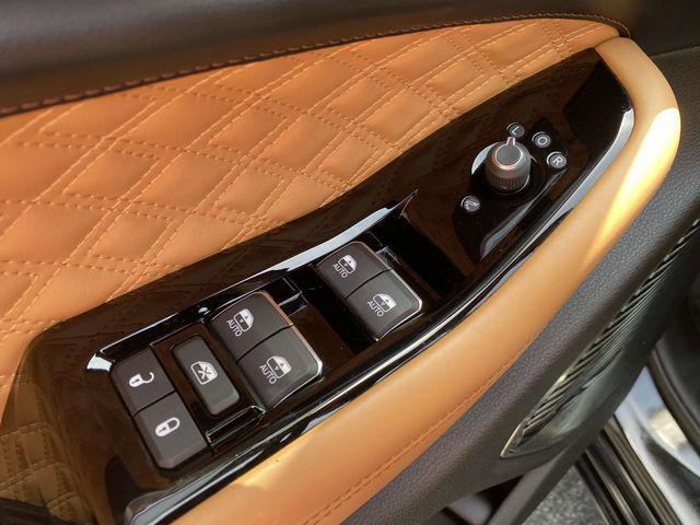 used 2023 Jeep Grand Cherokee car, priced at $35,950