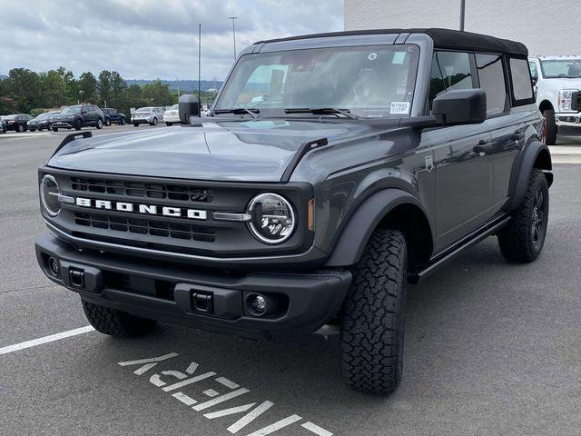 new 2025 Ford Bronco car, priced at $44,371