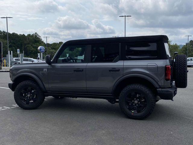 new 2025 Ford Bronco car, priced at $44,371