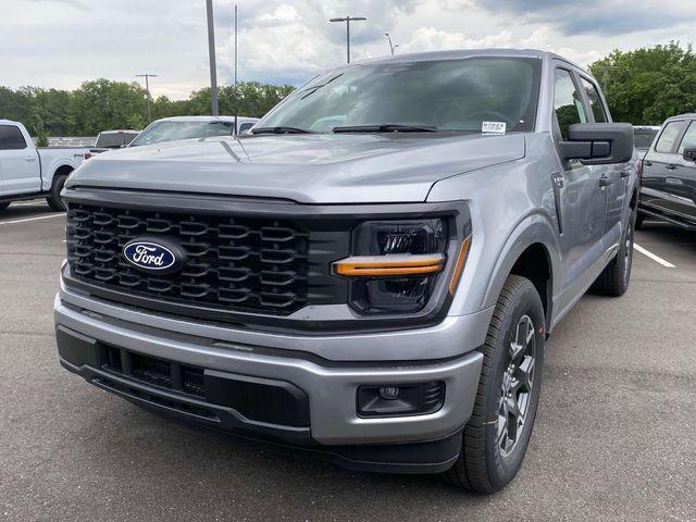 new 2025 Ford F-150 car, priced at $42,576