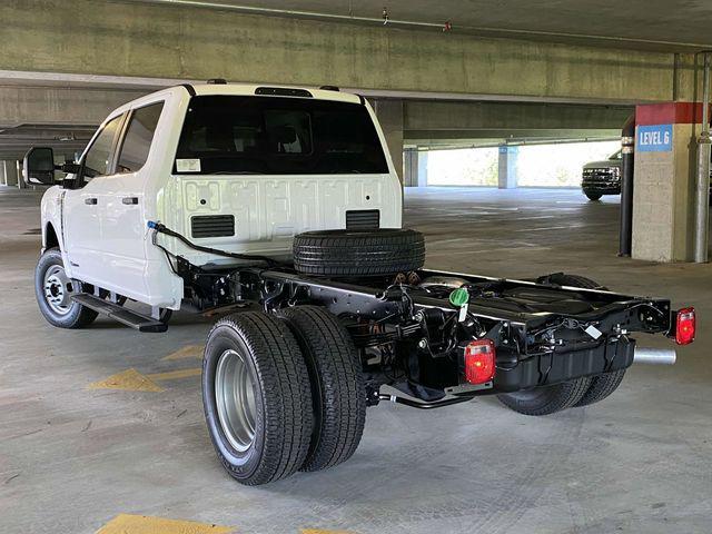 new 2025 Ford F-350 car, priced at $69,330