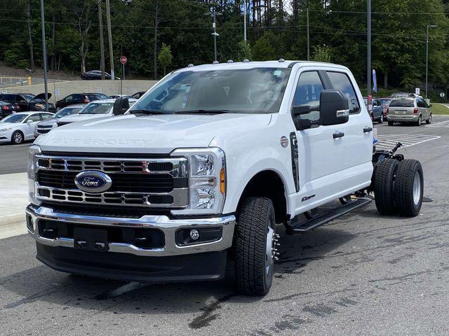 new 2025 Ford F-350 car, priced at $68,475