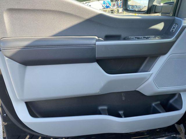 new 2025 Ford F-250 car, priced at $62,115