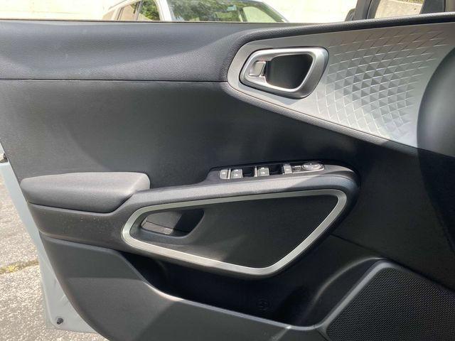 used 2021 Kia Soul car, priced at $16,671