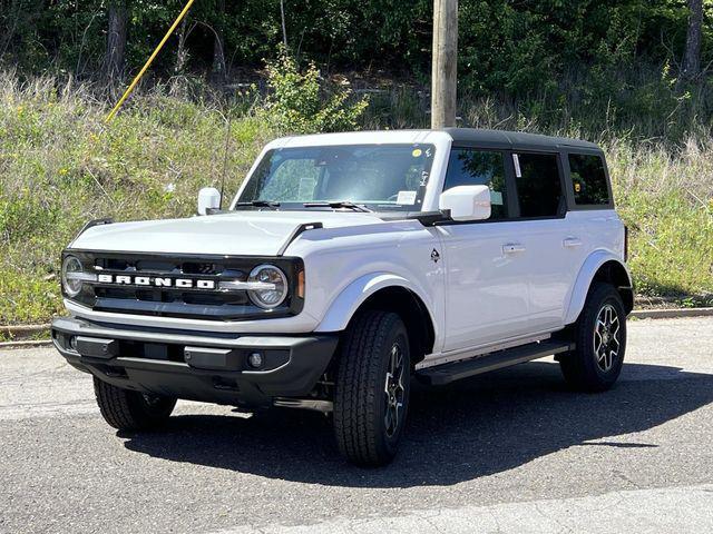 new 2024 Ford Bronco car, priced at $51,093