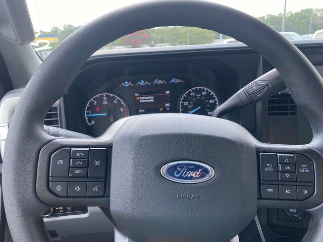 new 2025 Ford F-350 car, priced at $61,220
