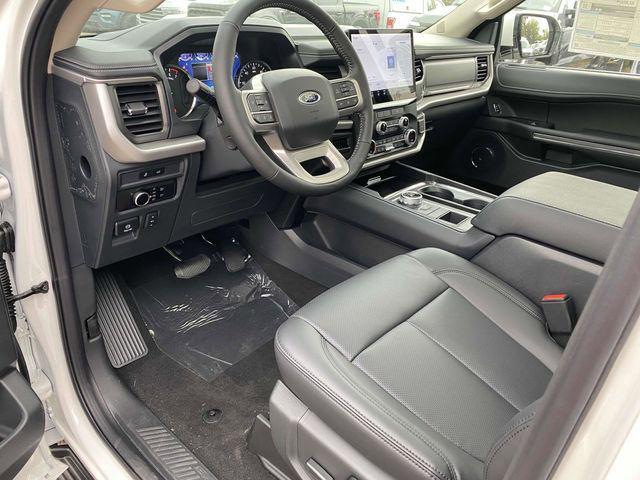 new 2024 Ford Expedition car, priced at $59,427