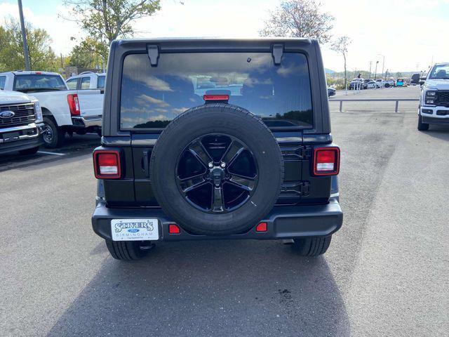 used 2021 Jeep Wrangler Unlimited car, priced at $31,999