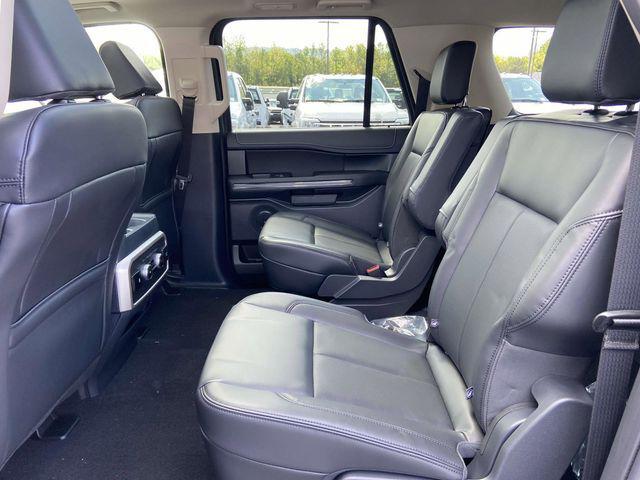 new 2024 Ford Expedition car, priced at $61,650