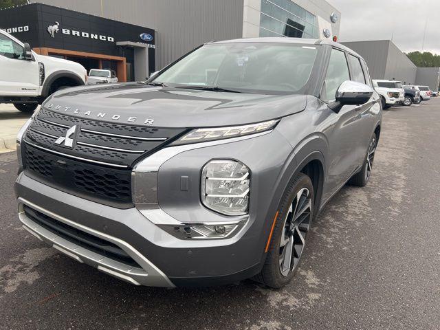 used 2022 Mitsubishi Outlander car, priced at $19,999