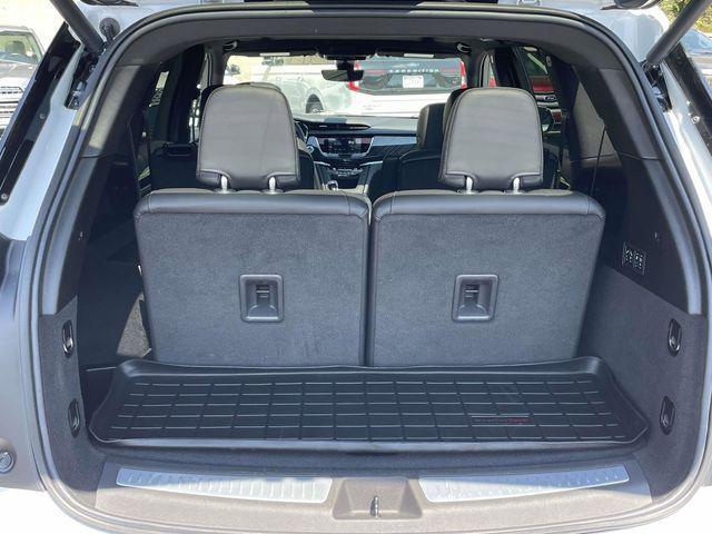 used 2024 Cadillac XT6 car, priced at $40,902
