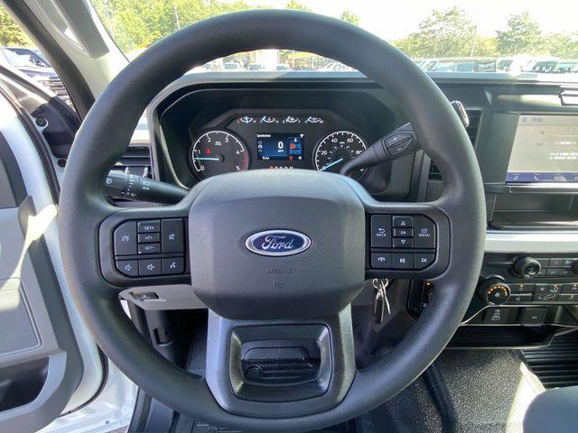 new 2025 Ford F-250 car, priced at $55,730