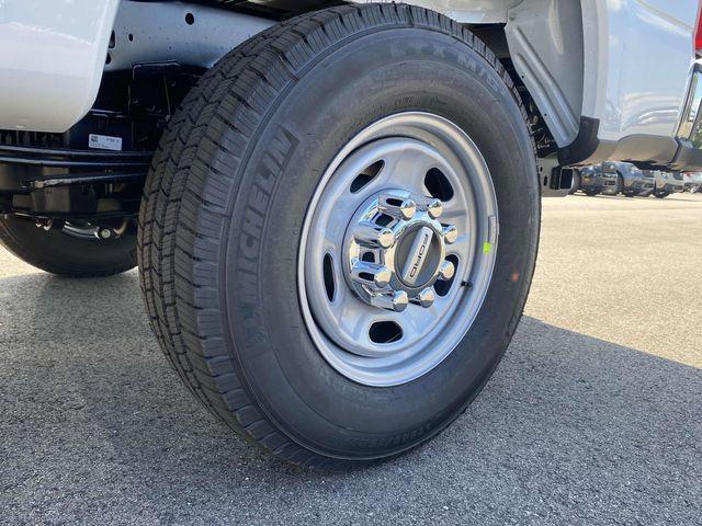 new 2025 Ford F-250 car, priced at $55,730