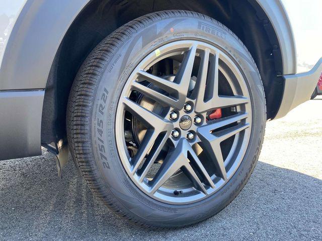 new 2025 Ford Explorer car, priced at $45,313