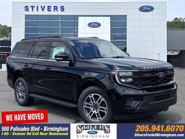 new 2025 Ford Expedition car, priced at $68,210