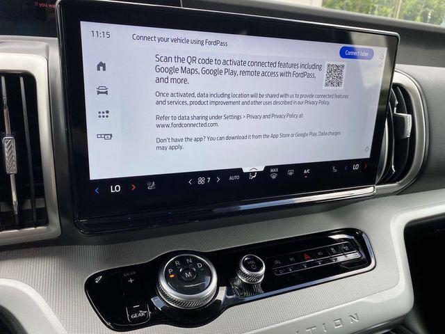 new 2025 Ford Expedition car, priced at $68,210