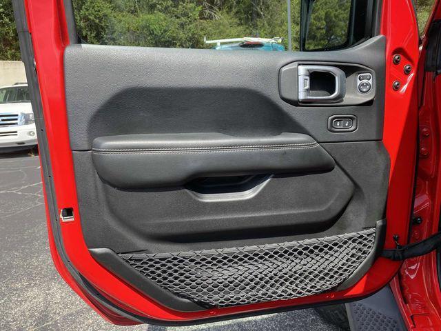 used 2019 Jeep Wrangler Unlimited car, priced at $27,799