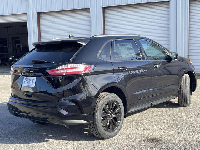 new 2024 Ford Edge car, priced at $35,747