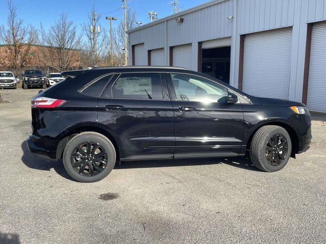 new 2024 Ford Edge car, priced at $35,747