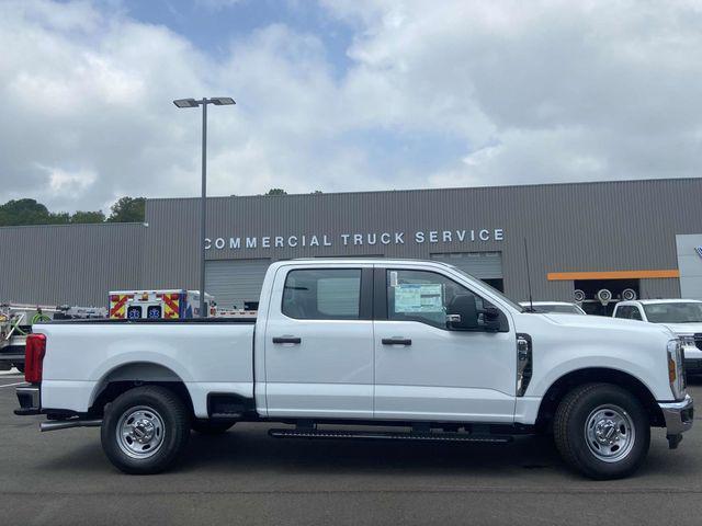 new 2024 Ford F-250 car, priced at $44,614