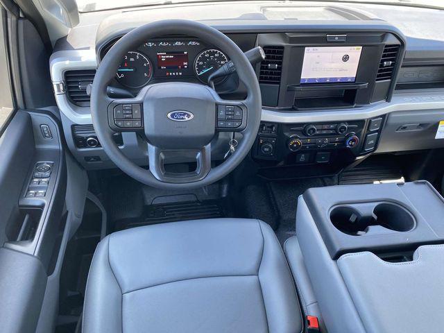 new 2025 Ford F-350 car, priced at $67,840