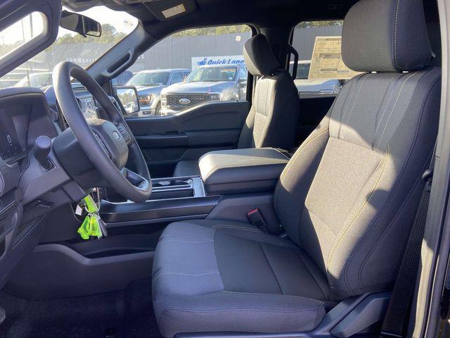 new 2025 Ford F-150 car, priced at $51,915