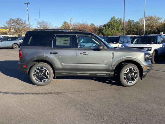 new 2024 Ford Bronco Sport car, priced at $32,900