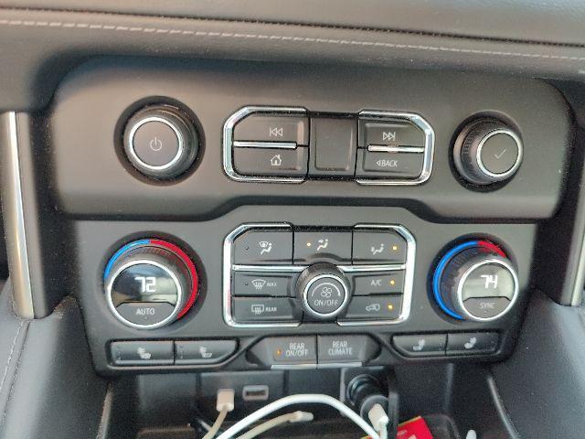 used 2024 Chevrolet Tahoe car, priced at $62,999