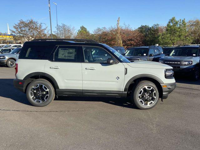 new 2024 Ford Bronco Sport car, priced at $34,224