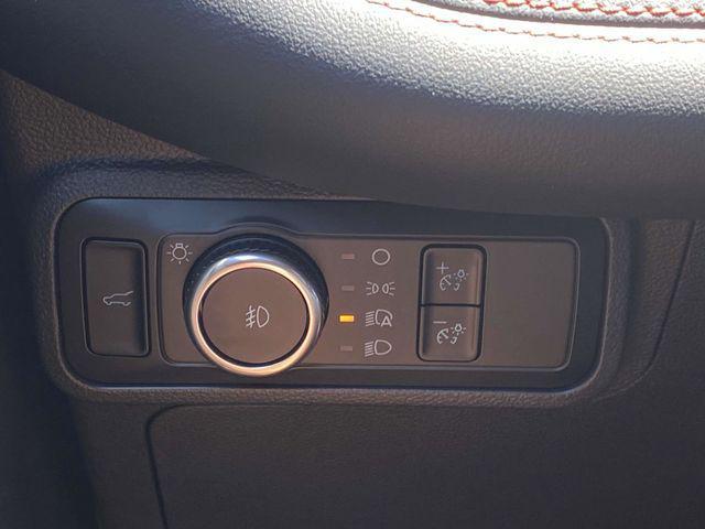 new 2025 Ford Explorer car, priced at $36,727