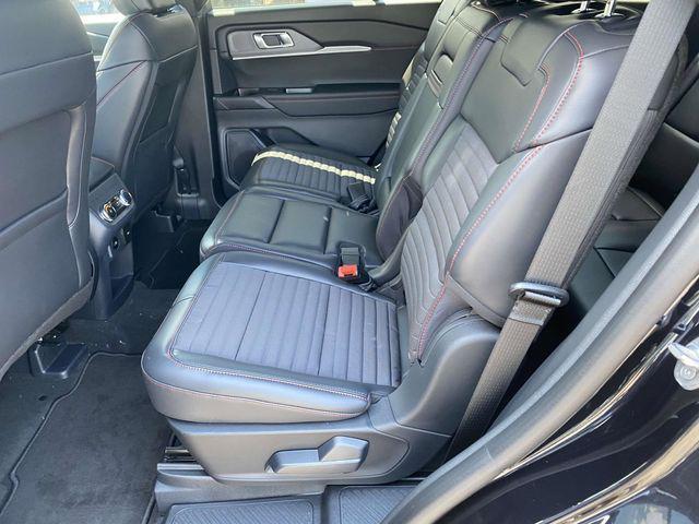 new 2025 Ford Explorer car, priced at $36,727