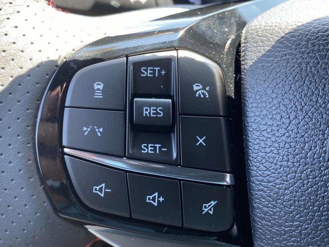 new 2025 Ford Explorer car, priced at $36,727