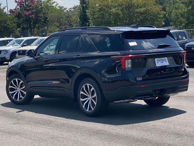new 2025 Ford Explorer car, priced at $36,727