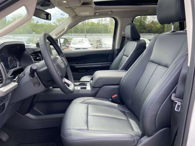 new 2024 Ford Expedition car, priced at $61,265