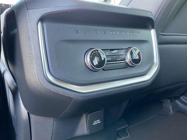 new 2025 Ford Expedition Max car, priced at $69,006