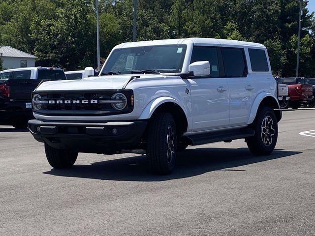 new 2025 Ford Bronco car, priced at $51,044