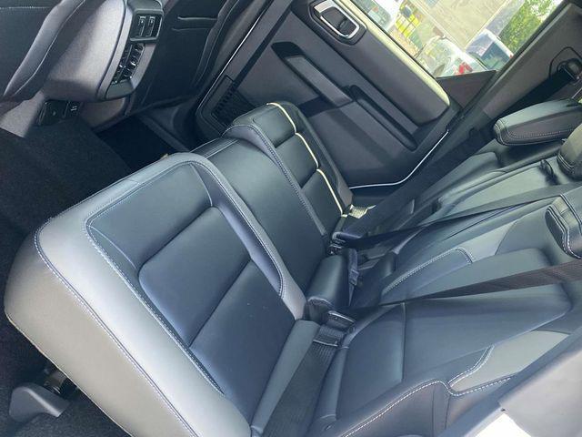 new 2025 Ford Bronco car, priced at $51,044