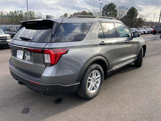 new 2025 Ford Explorer car, priced at $37,801